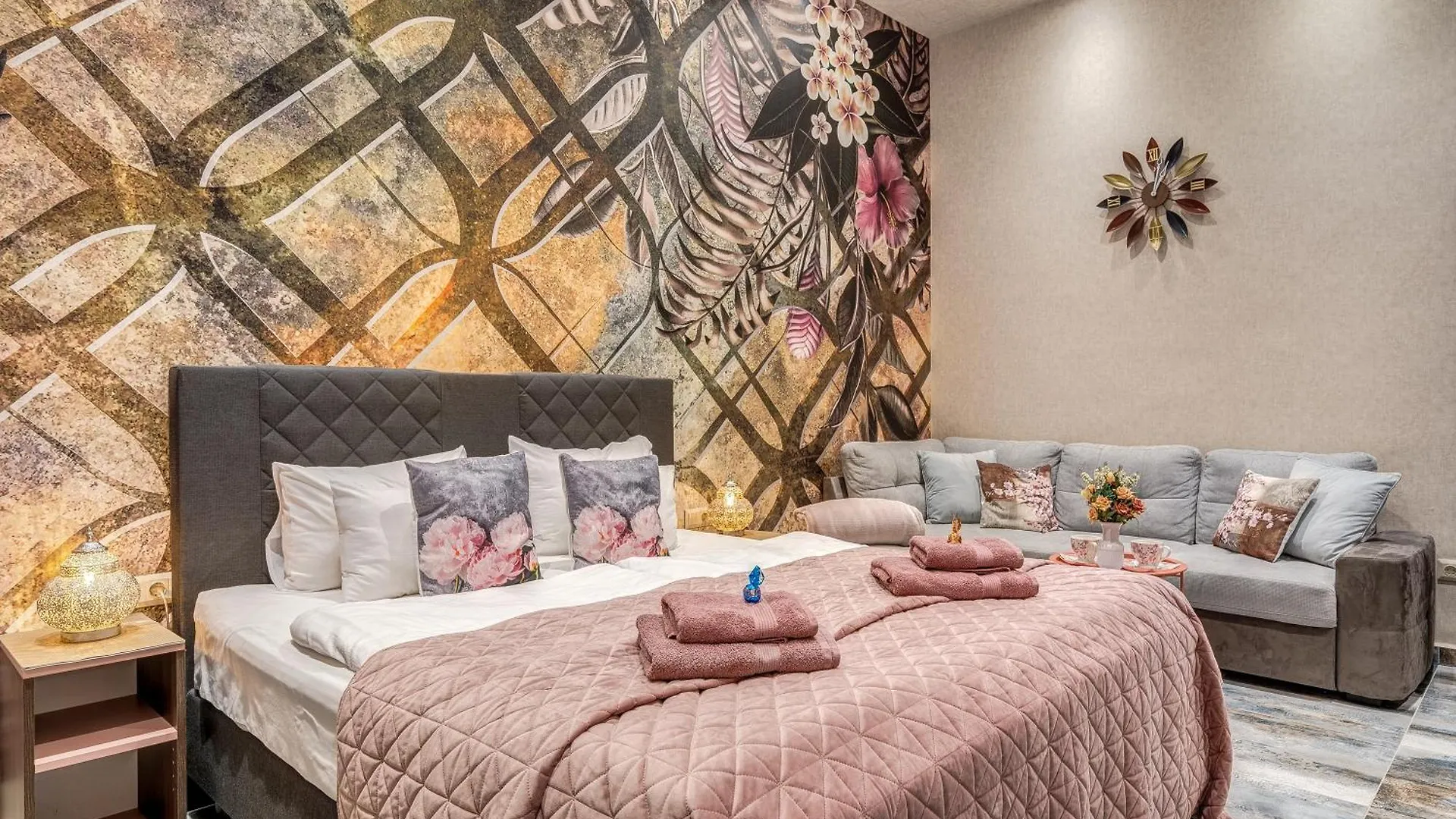 Budapest Magic Exotic In Downtown Apartment